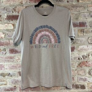 Haute mess wild and free tee t-shirt large